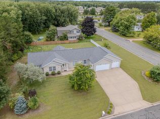 6810 Lora Lee Ln, Weston, WI 54476