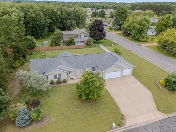 6810 LORA LEE LANE, Weston, WI 54476