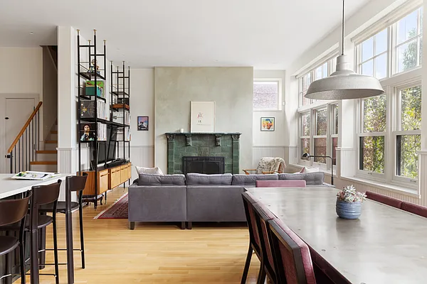 Sold by Compass | media 6