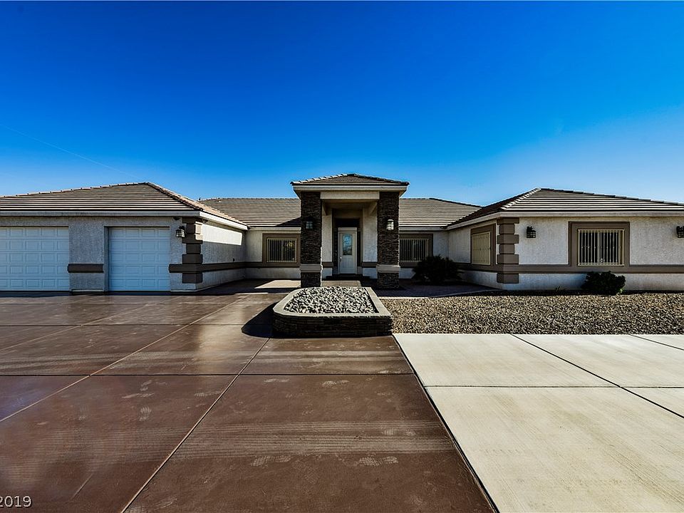 1st image of 3525 W Badura Ave