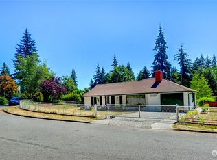 16337 Interlake Ave N, Seattle, WA