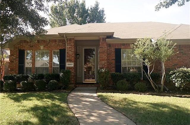 1st image of 10817 Camelot Dr