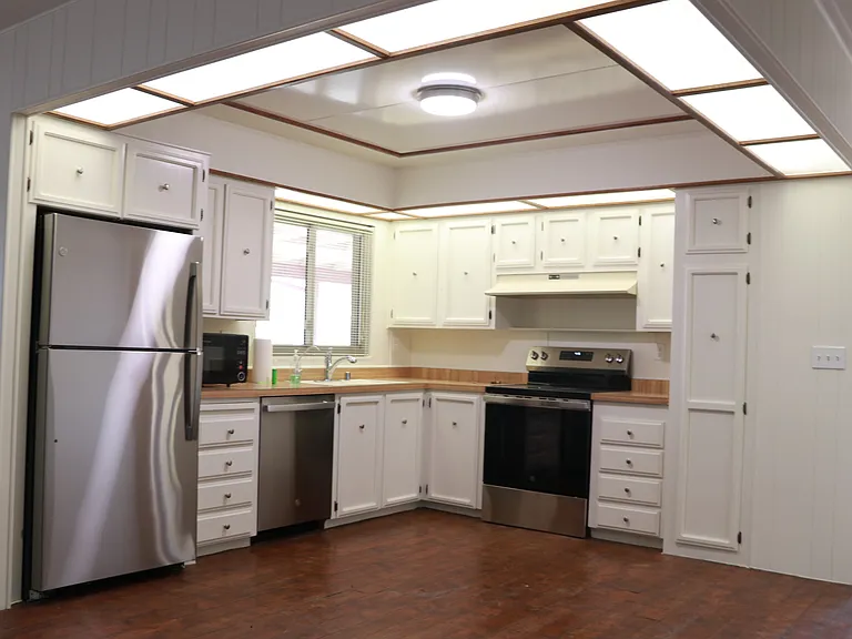 5301 E Tanglewood Cir — Photo 4