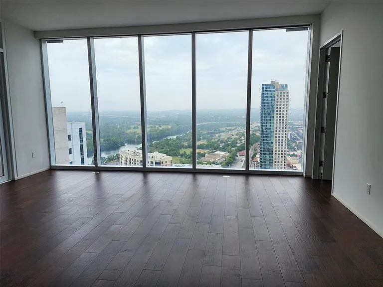 301 West Ave #3107 — Photo 13
