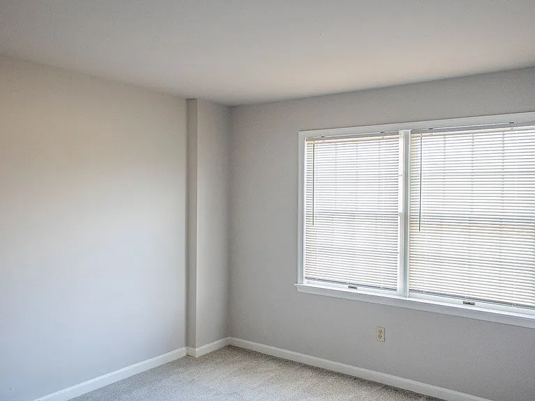 4129 Nantucket Dr — Photo 40