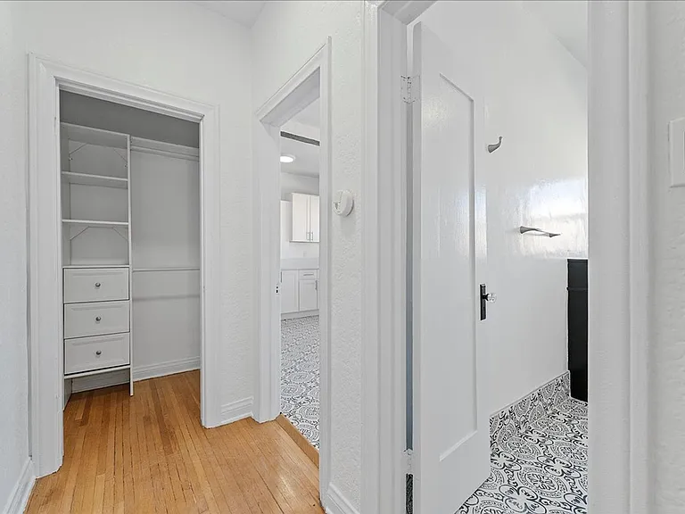 3212 Hamilton Way #1 — Photo 5