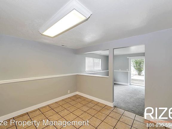 4th image of 4717 Cathay Cir