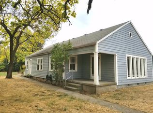 831 W 12th St, Medford, OR