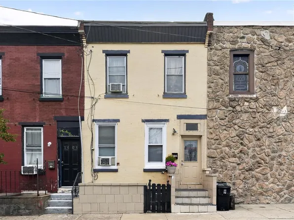 1402 S Hanson St, Philadelphia, PA 19143