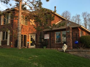 1418 Hunter Hill Rd, Hudson, WI 54016