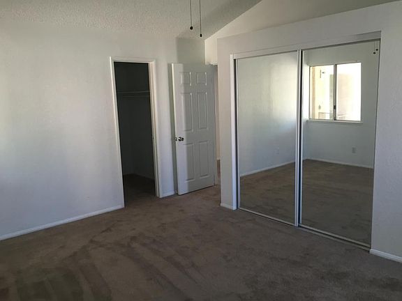 4th image of 42929 Lemonwood Dr