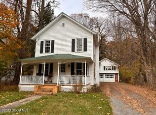 14 Mohican Rd, Bolton Landing, NY 12814