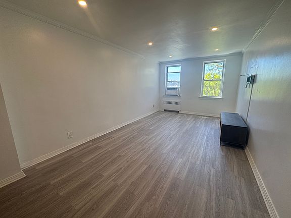 2nd image of 84-35 Lander St #6G