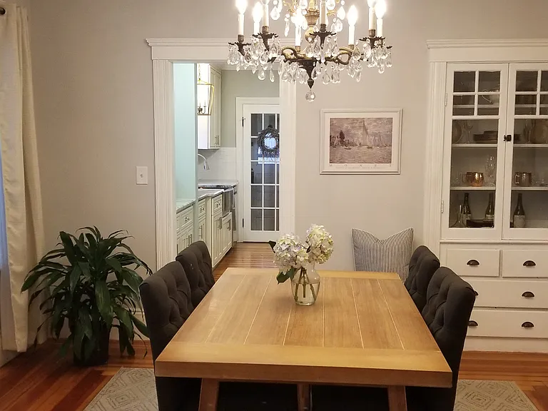 40 Dunbar Ave #1 — Photo 1