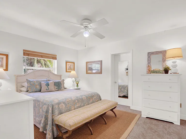 324 Blossom Ln — Photo 19