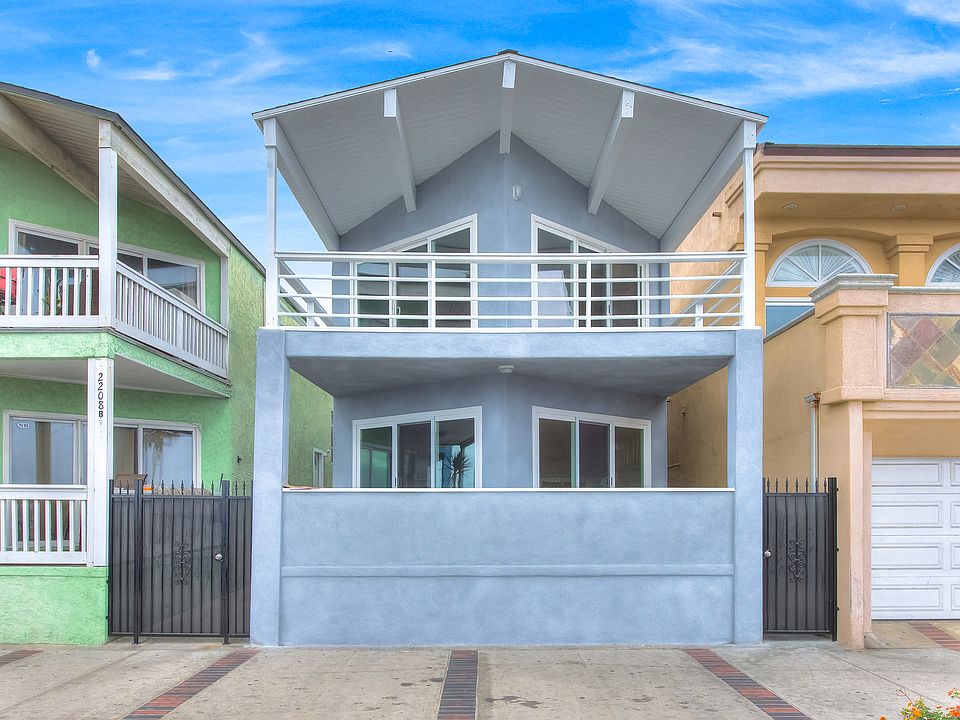 Front - lower level unit available for rent.