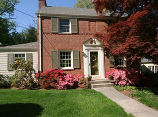 4622 Woodfield Rd, Bethesda, MD 20814