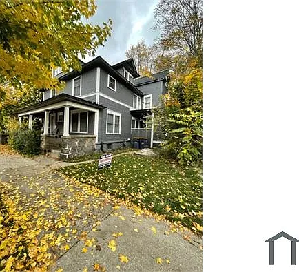 549 Logan St SE #D