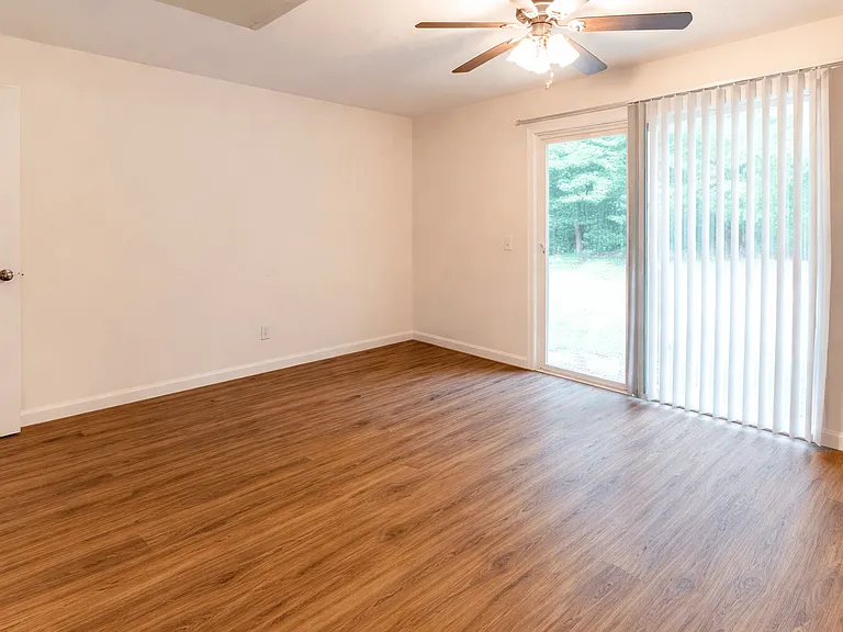 Arbor Pointe Townhomes — Photo 15