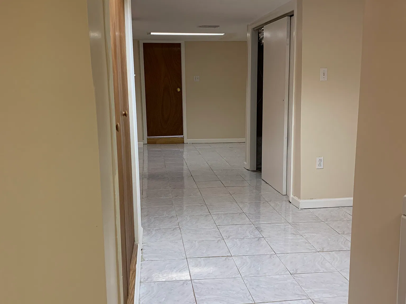 3 bed, 1316 sqft, $1,900 — Photo 4