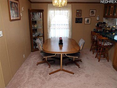 5th image of 9957 Merlyn Ln