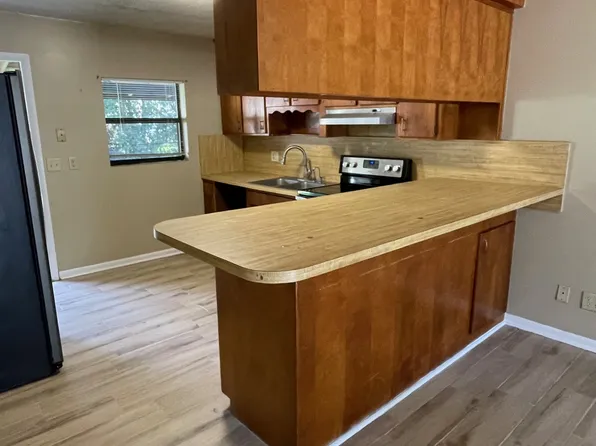 5655 Connie Jean Rd, Jacksonville, FL 32222