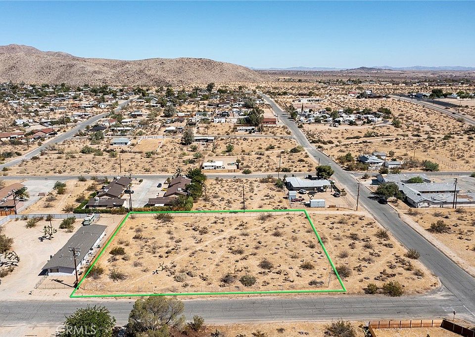 1st image of 61900 Verbena Rd Lot 13