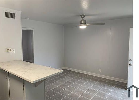 1st image of 404 N 16th St #8