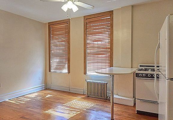 4th image of 31 Tiemann Pl APT 8
