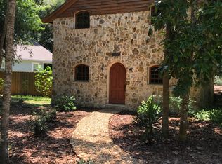 4052 SW 21st Ter, Gainesville, FL 32608