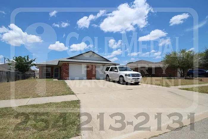 2 bed, 2.0 bath, 1152 sqft, $1,195 — Photo 1