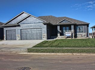 7900 W President St, Sioux Falls, SD 57106