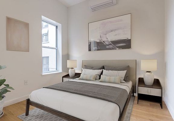 5th image of 366 Montgomery St #43