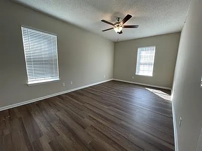156 Millstone Rd #H — Photo 10