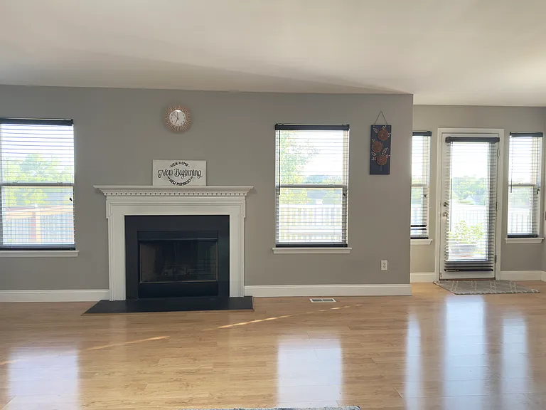 5585 Wavecrest Cir — Photo 10