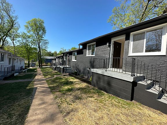 2nd image of 416 Mallory St #1
