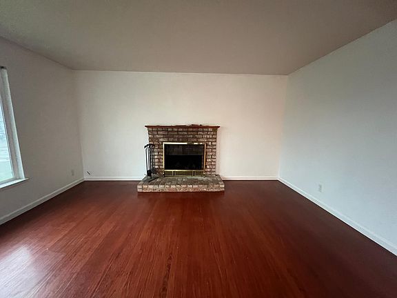 3rd image of 3803 Lassen Dr