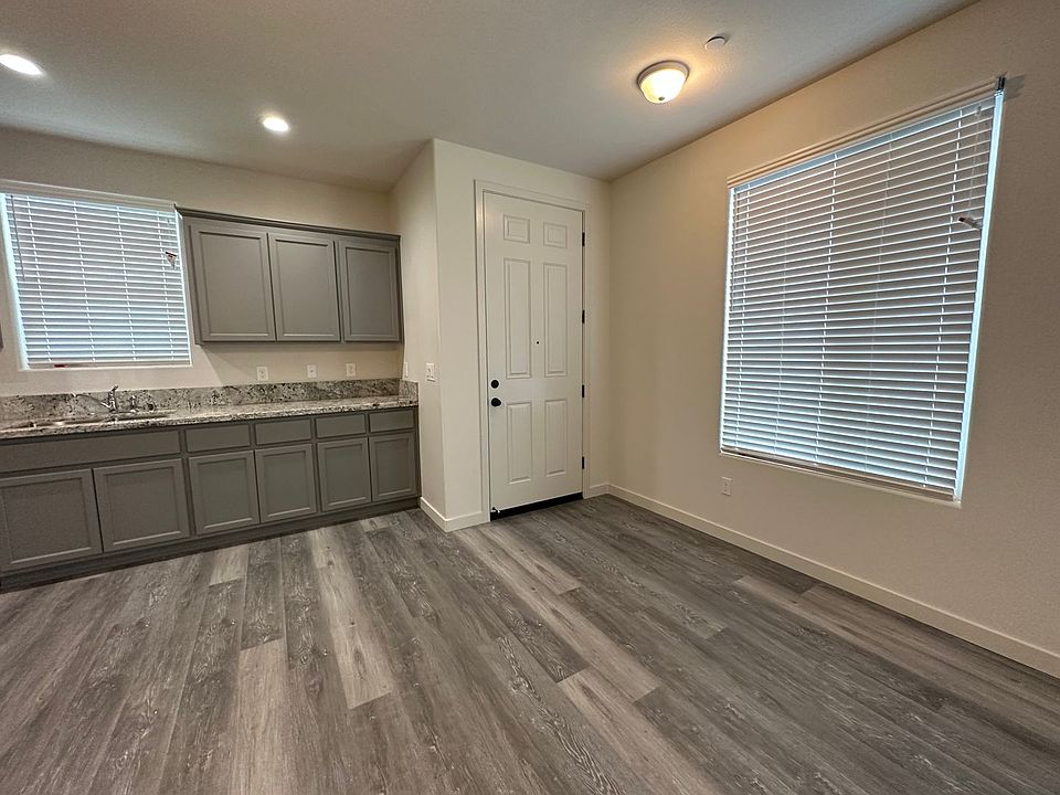 1st image of 6737 Cassia Ln