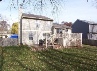8411 Birch St, Fox Lake, IL 60020