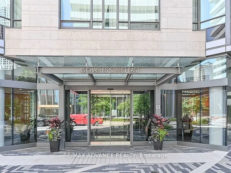 45 Charles St E #503 — Photo 1