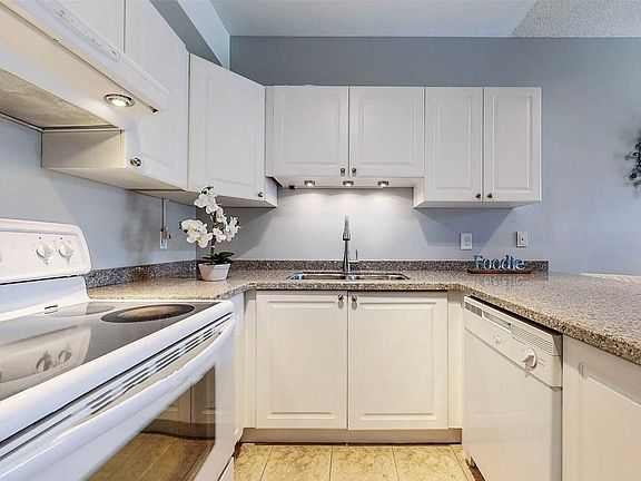 2nd image of 36 Gibson Ave #10