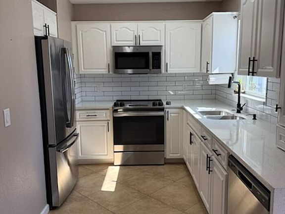 3rd image of 4427 Tuna Dr