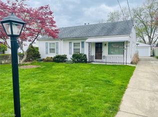 6274 Denison Blvd, Parma Heights, OH