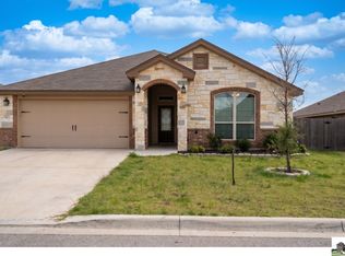 900 Clanton Cv, Killeen, TX 76542
