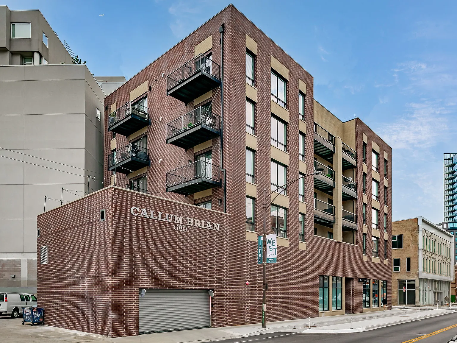 3 bed, 1500 sqft, $4,700 — Photo 2