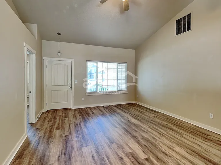 1699 N Firebrick Dr — Photo 6
