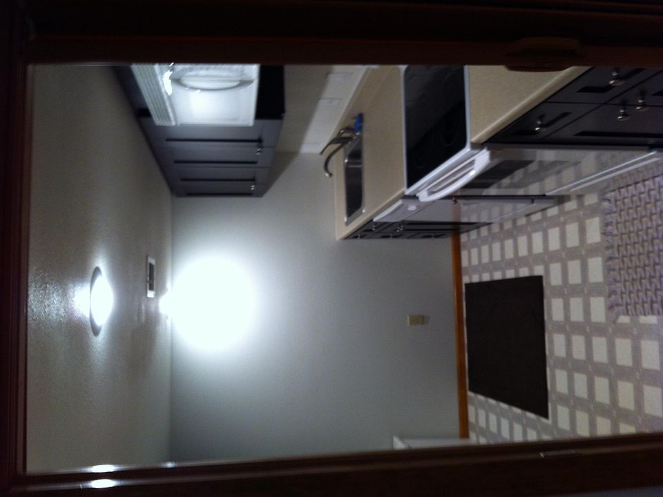Building Photo 3