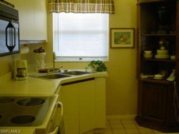 4th image of 201 Quail Forest Blvd APT 308