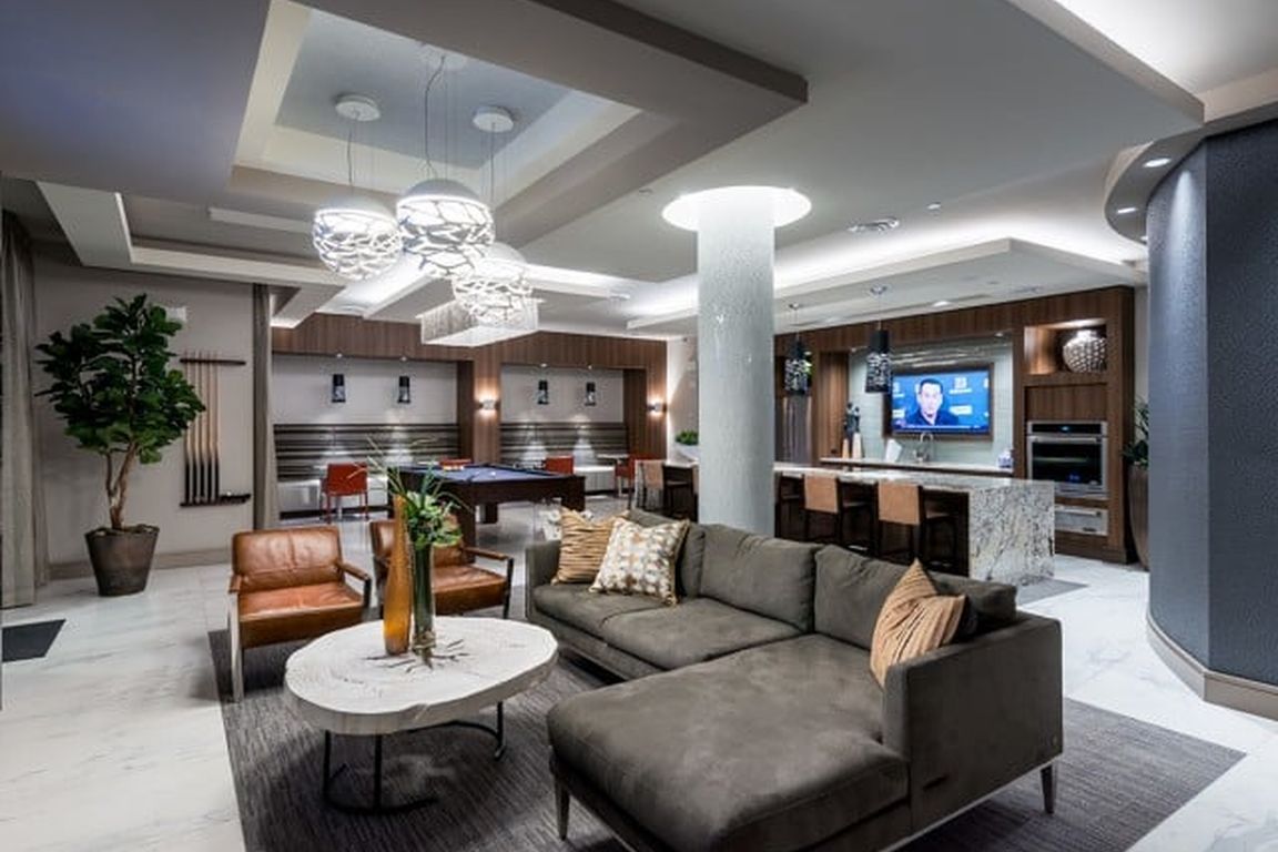 Billiards Lounge