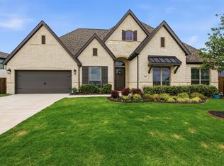 192 Shoreview Dr, Rhome, TX 76078